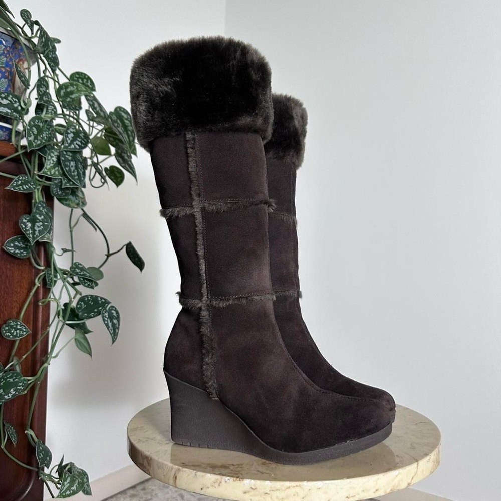 Vintage 90s early 2000s brown suede knee high, high heel, genuine leather boots